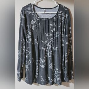 XL Women's Anyhold Gray Floral Pintuck Long-Sleeve Top
